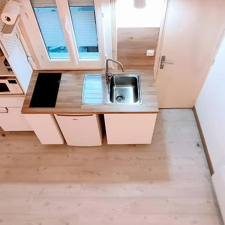 Apartment Centre Comedie Gare